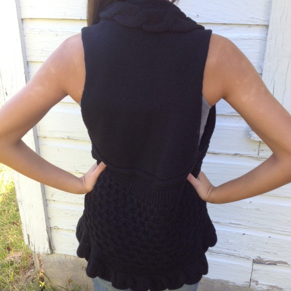 black knit cardi - Picture 4 of 4
