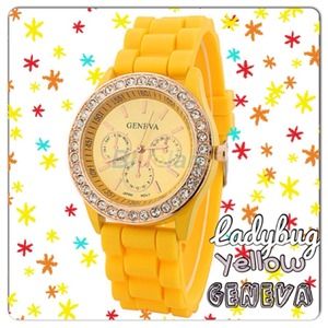 🚫SOLD🚫GENEVA CRYSTAL EMBELLISHED JELLY WATCH.