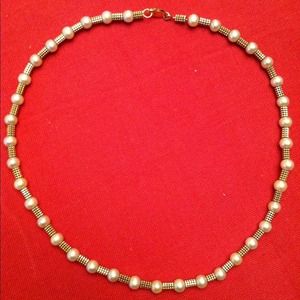 14k gold and pearl necklace