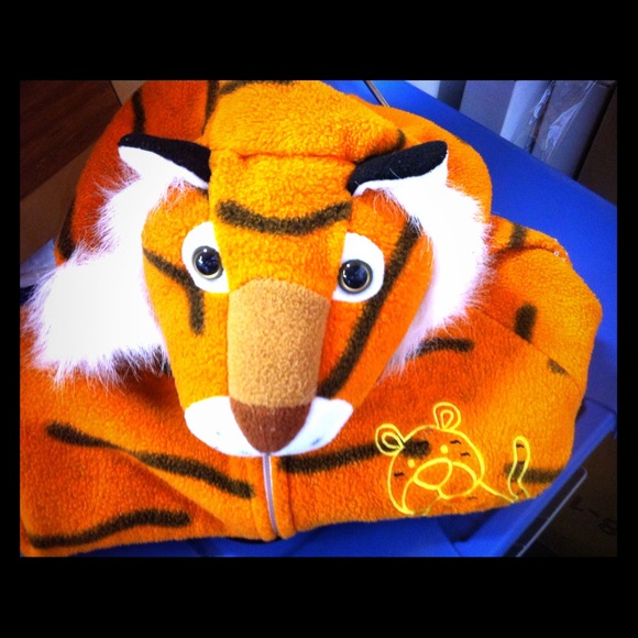 ????Tiger Costume ???? well preserved & warm