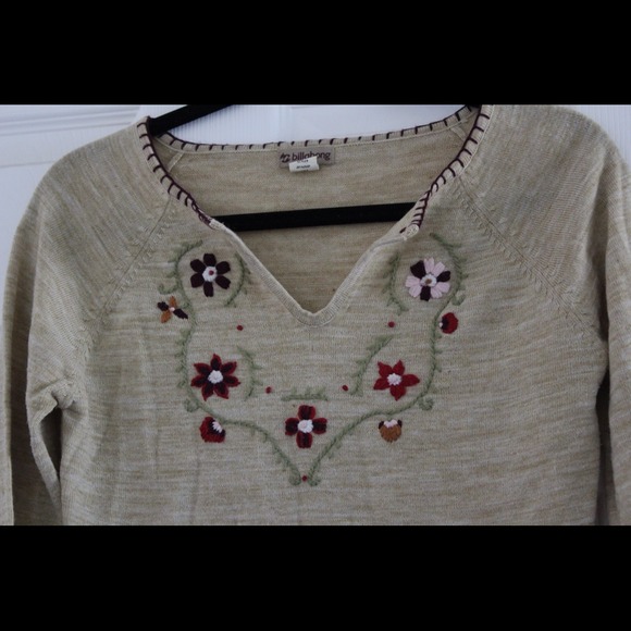 Billabong Sweater Top - Picture 2 of 2