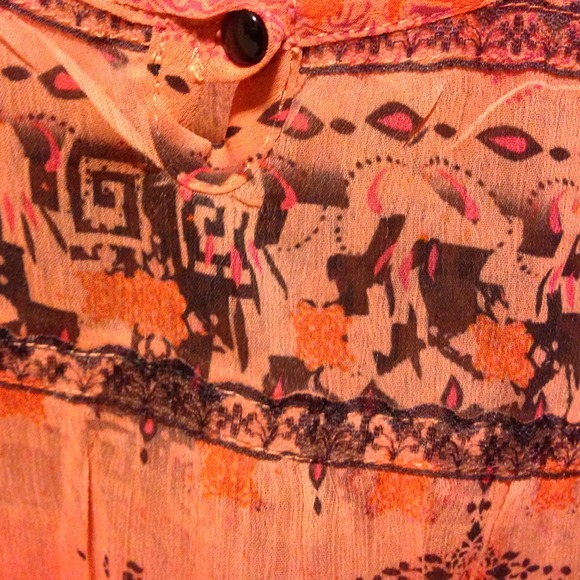 Blouse - Picture 2 of 2