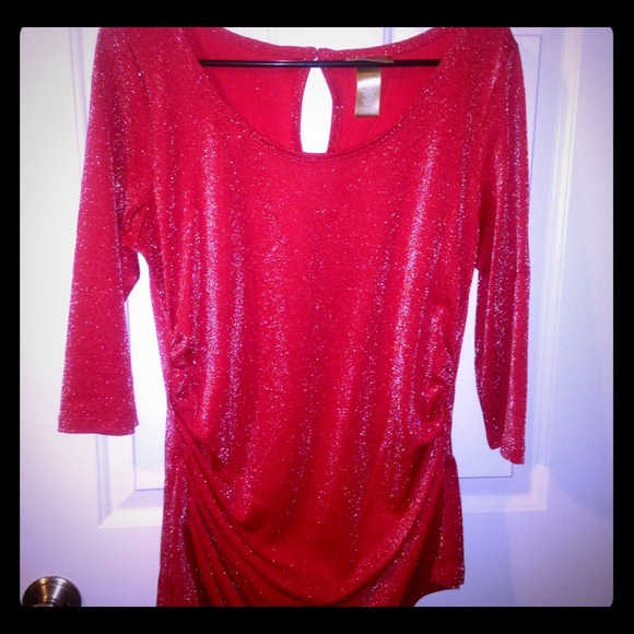 🎅🎄Sparkly Red Blouse🎅🎄