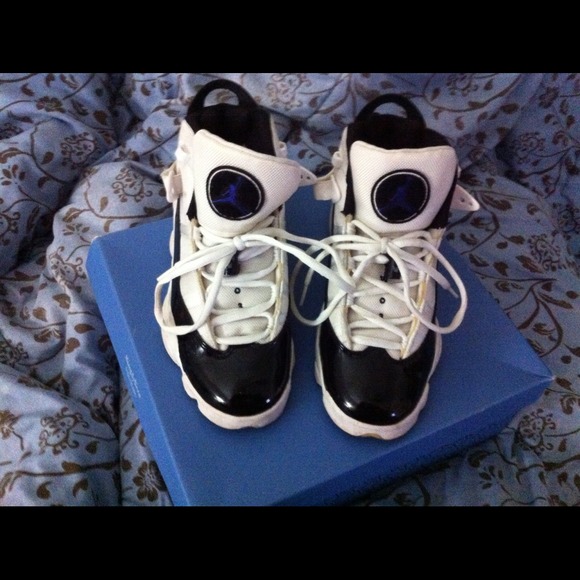 🐾Like New Jordans🐾