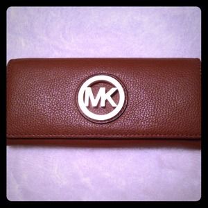 RESERVED FOR @lpalvarez