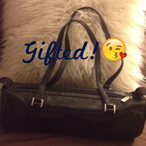 ❌BUNDLED❌Quality leather roll HOBO bag