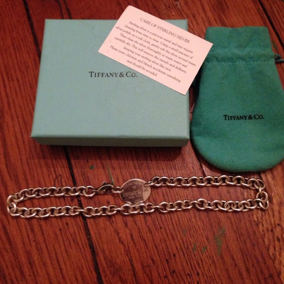 Authentic Tiffany necklace.
