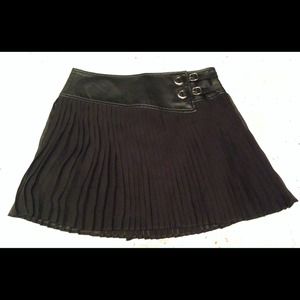 *Must Have Mini* Leather & Pleats