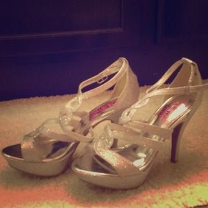 Unlisted "Party Hour TJ" Heels