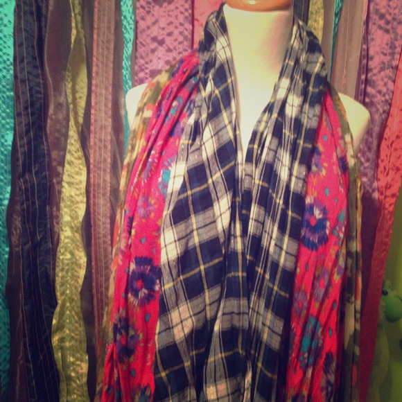 Scarves 3 FOR TEN