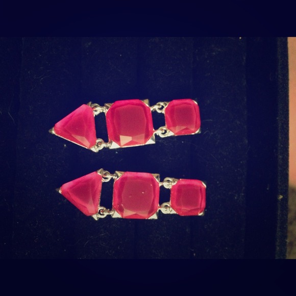 Beautiful and fun pink earrings