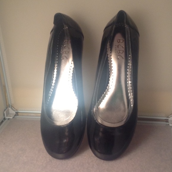 Black BCBG Flats