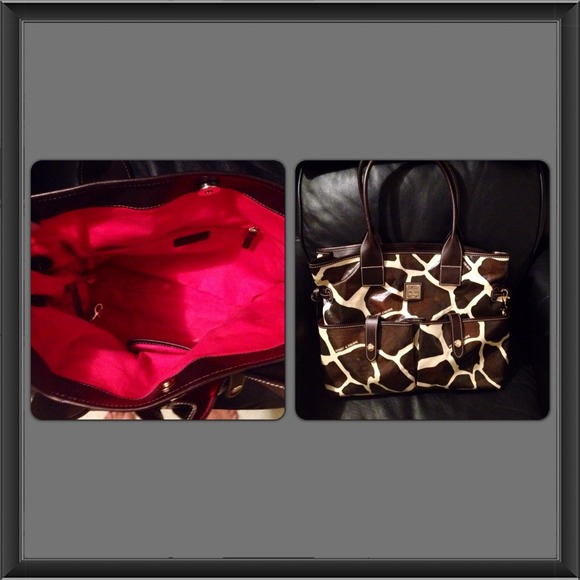 ON HOLD 💯Authentic Dooney Bourke Animal Print - Picture 4 of 4