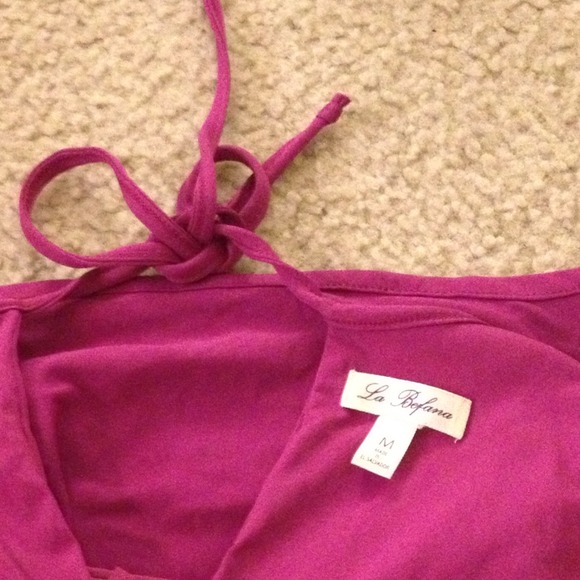 Purple sleeveless top with ruffles - Picture 3 of 3