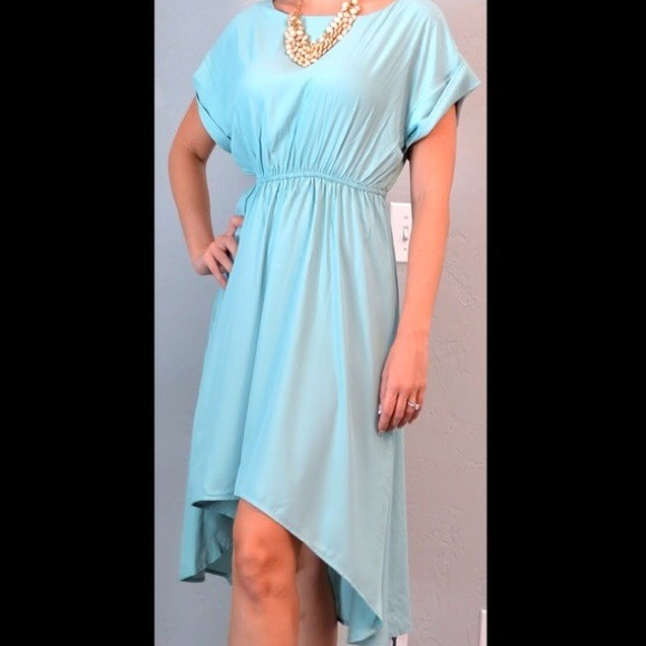 H&M Hi-Low light mint dress 👗