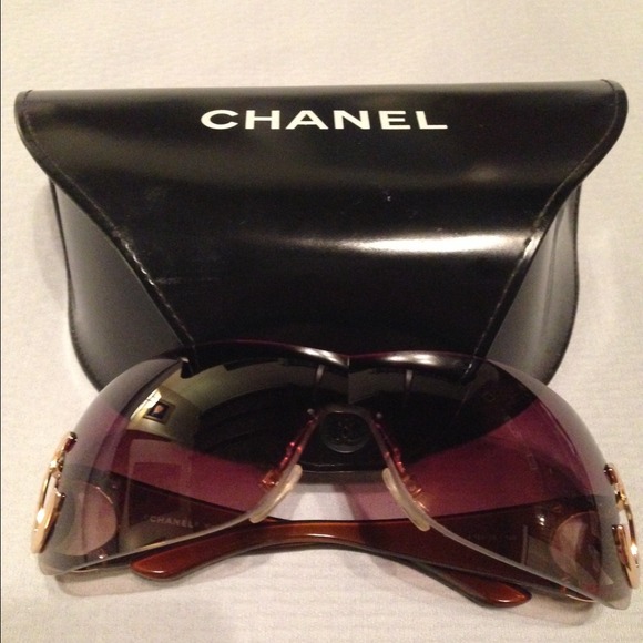 💯% Chanel Sunglasses (SOLD)