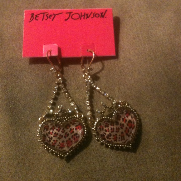 Betsey Johnson pink leopard dangle earrings