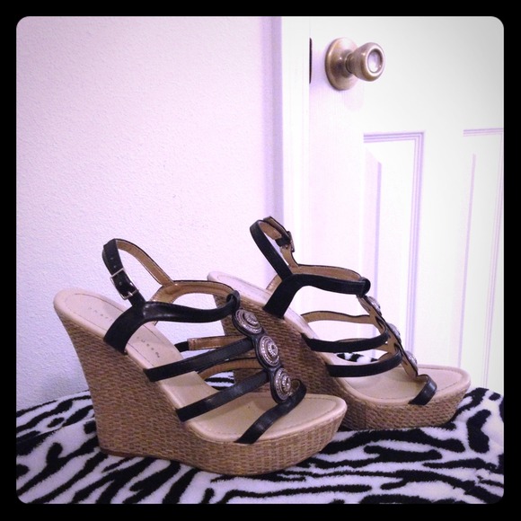 Black Platform shoes