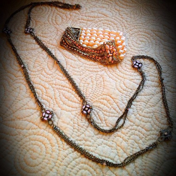 📦SOLD IN BUNDLE!📦Antique jewelry