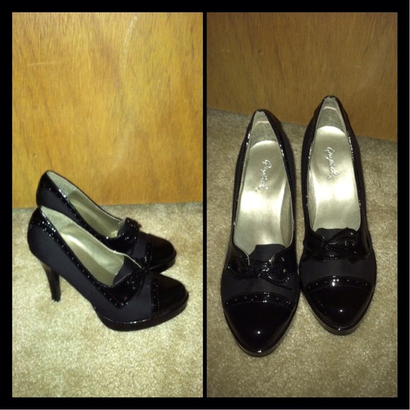 $9 w/ BUNDLE! Tuxedo Style Booties!