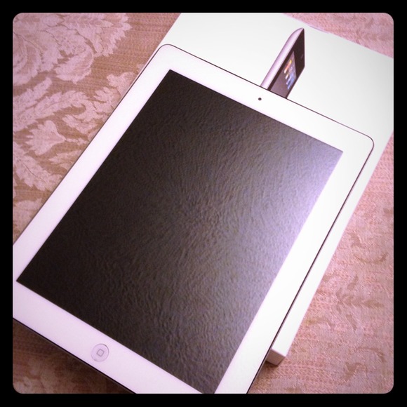 Apple iPad 2  (32GB, Wifi + Verizon 3G, black)