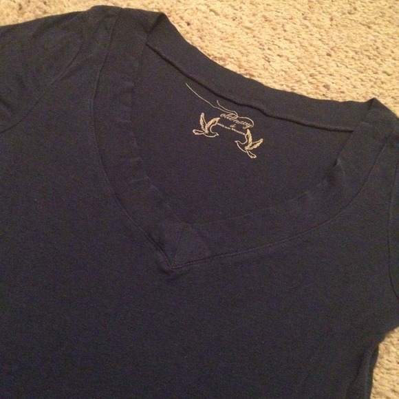Blue Old Navy Vneck tee small - Picture 2 of 3