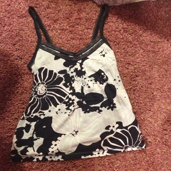 Cute flower tank!