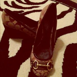 Coach wedges like new
