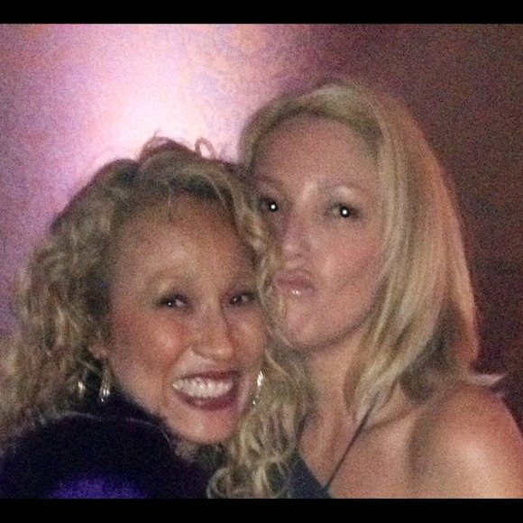 Kissing, Mizfabulousity!!!💓