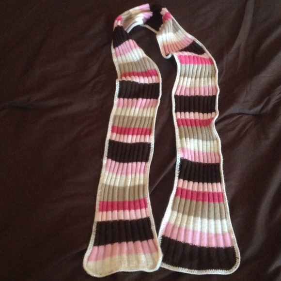 Striped Knit Fashion Scarf - Picture 2 of 4