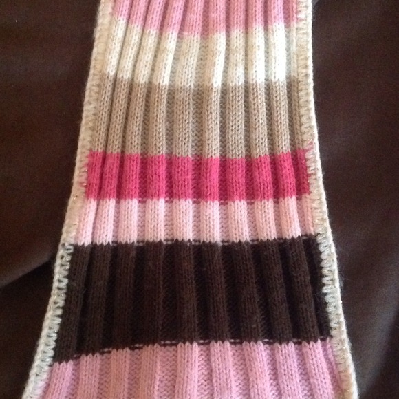 Striped Knit Fashion Scarf - Picture 3 of 4