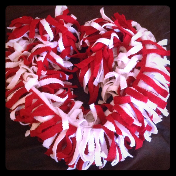 Team Scarf! - Picture 1 of 4