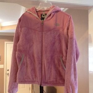 North face fuzzy fleece, women's large. No trades.
