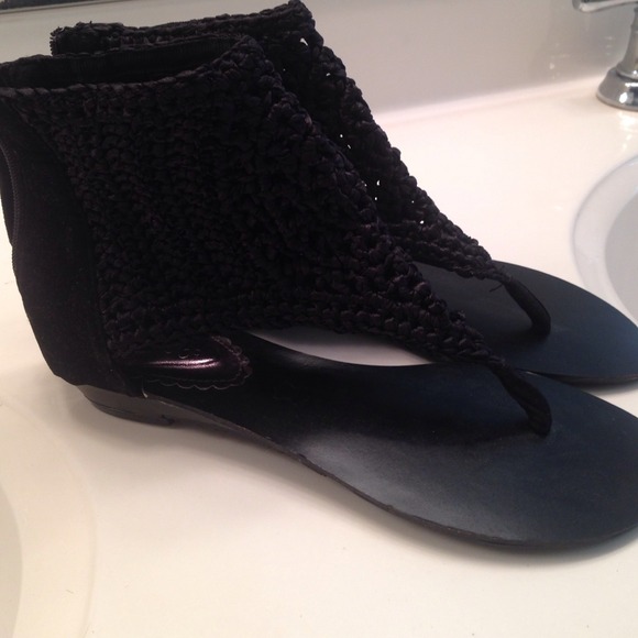 Bamboo black gladiators sandals