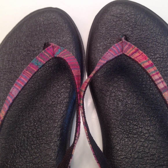 Sansuk Sandals