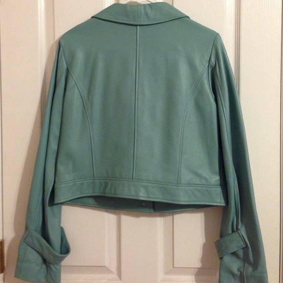 Leather jacket - Picture 2 of 2