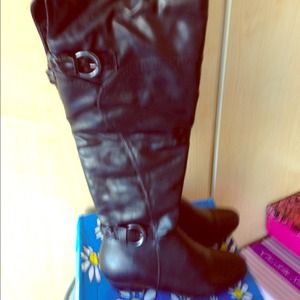 💋SOLD💋 Cathy Jean black high boots