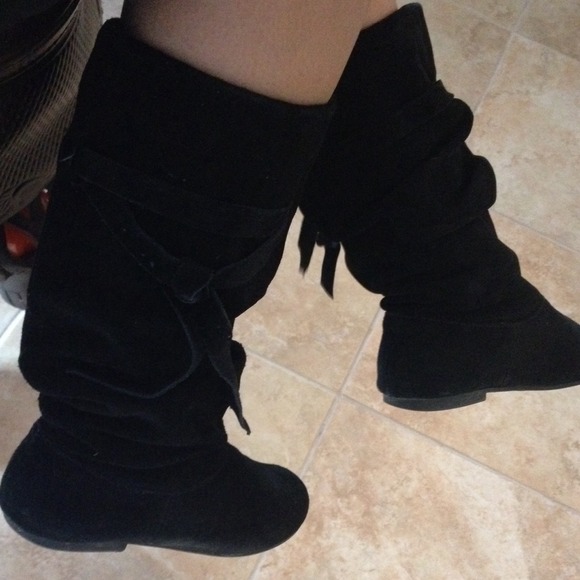 MIA Boots - Black suede boots v good condition