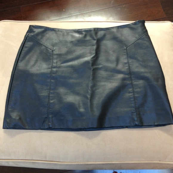 Express Dresses & Skirts - Express Minus-the-Leather skirt