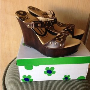 💋SOLD💋 Wedges