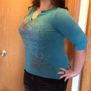 Super cute flattering on :) 14/16