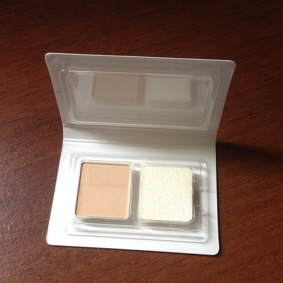 &reserved& RMK travel size foundation