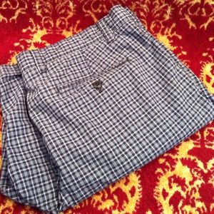 🔴SOLD IN BUNDLE🔴MEN'S GAP BERMUDA SHORTS!!!