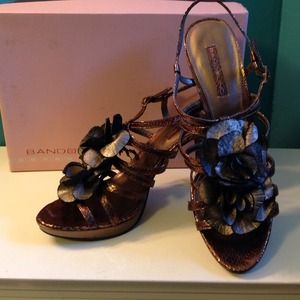 Bandolino bronze heels