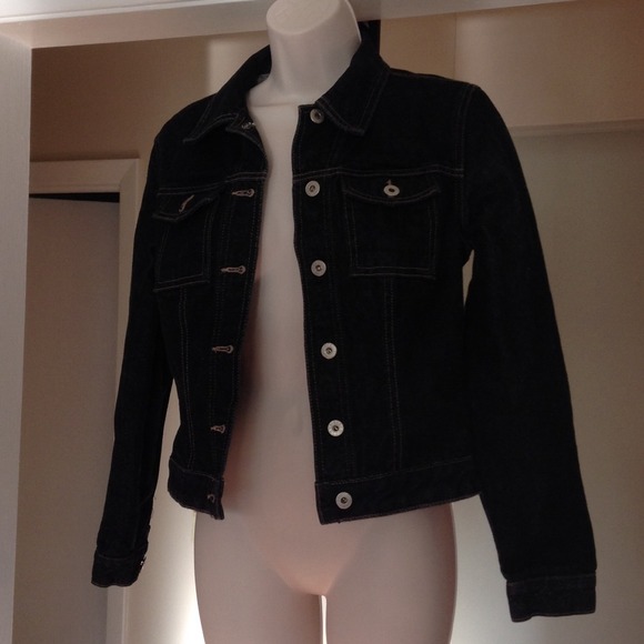 Guess Jackets & Blazers - GUESS Dark Jean Button-Up Jacket Size M