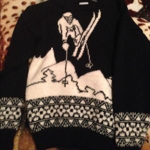 Skier design black and white sweater