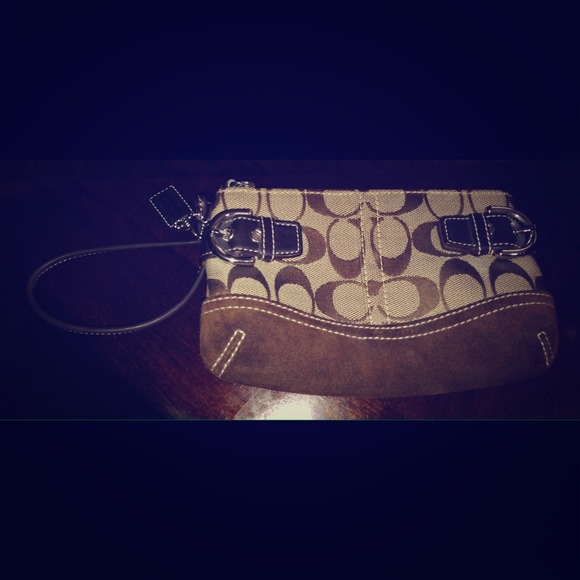 Coach Brown Wristlet - Picture 1 of 3