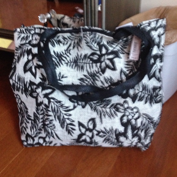 Tote - Picture 2 of 2