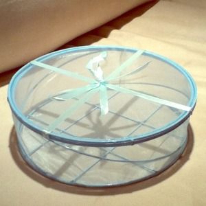 Collapsible cylinder container