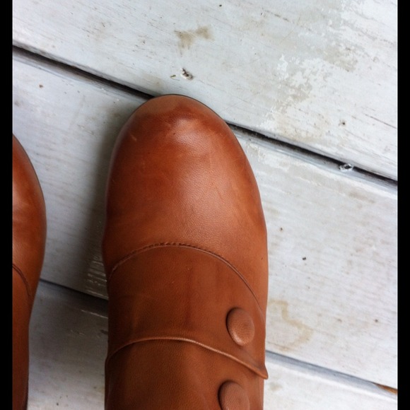 **SOLD** Leather Miz Mooz Siri Boots🌸 - Picture 2 of 4